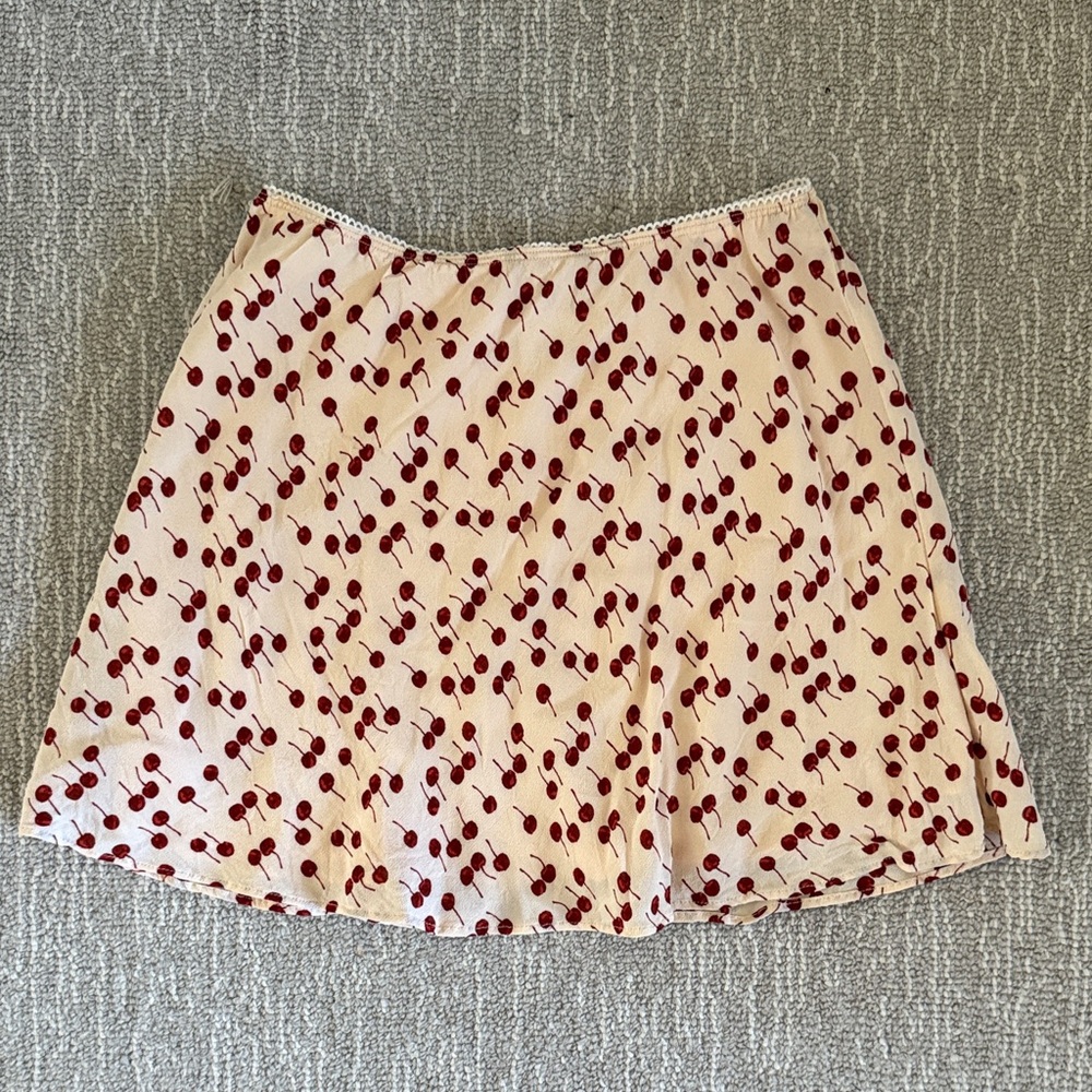 Reformation Cherry Print Skirt Size Small